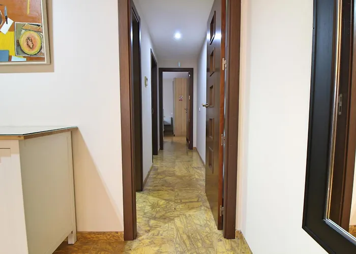 Amplio Y Moderno Lorenzo Ferreira Lejlighed *